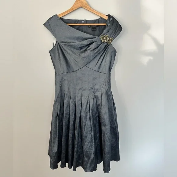 sachin and babi light blue dress Jessica Howard Womens Missy Printed Sleeveless Cocktail Dress